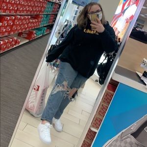 Meet your Posher, Marilyn